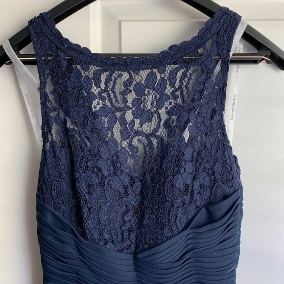 David’s Bridal Size 2 Bridesmaid Dress - Picture 4 of 8